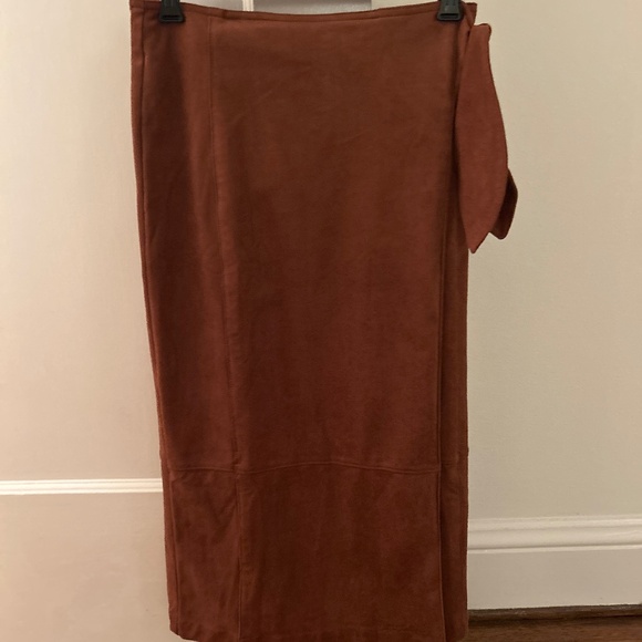 Anthropologie Dresses & Skirts - Suede Anthropologie midi skirt